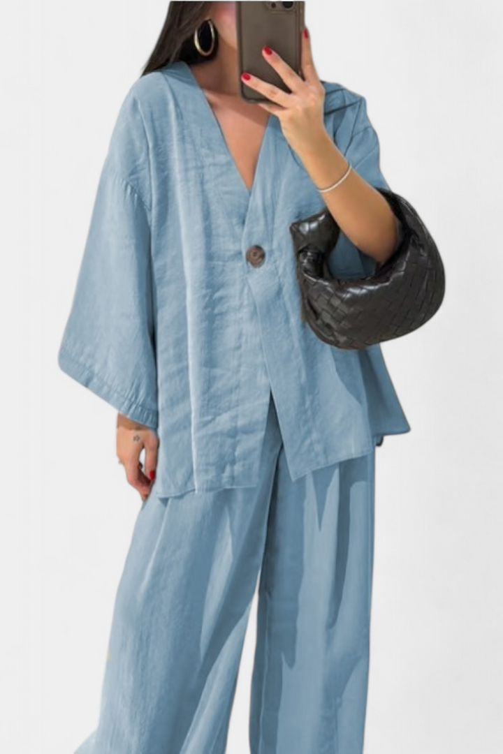 Eli Conjunto Oversize de Top con Cuello en V y Pantalón Recto